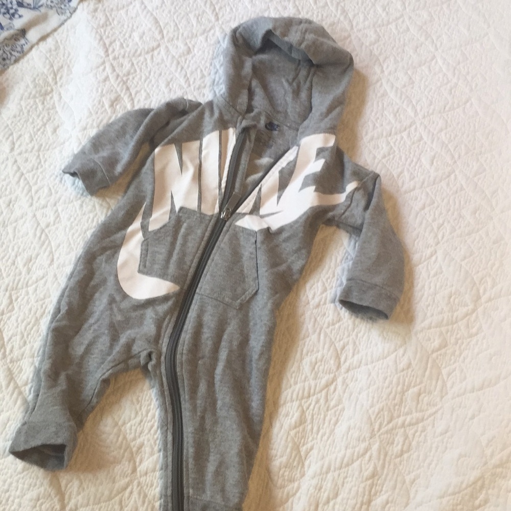 NIKE One-Piece Sweatsuit 6-9 mo.